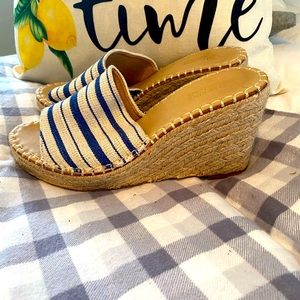 Wedge sandals